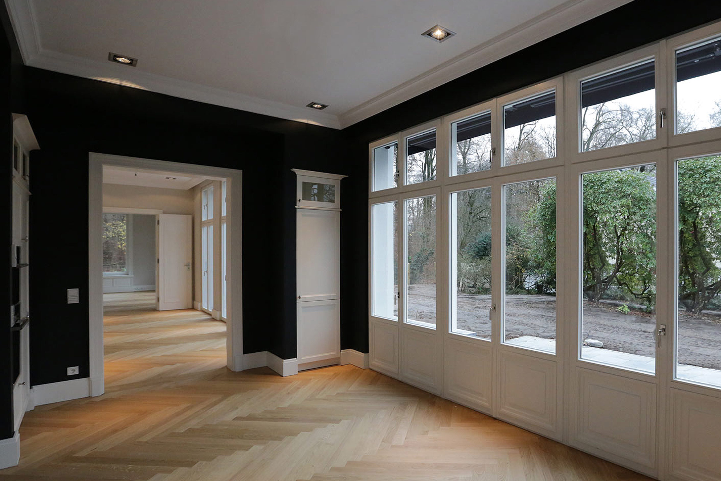 Enfilade - Verbindung der Räume – Neubau einer klassizistischen Villa Enfilade - Verbindung der Räume – Neubau einer klassizistischen Villa